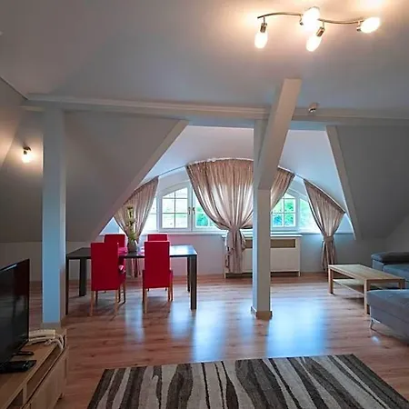 Art Deco Hoffmann 3* Kladno