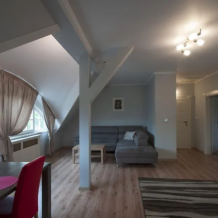 Art Deco Hoffmann 3* קלדנו