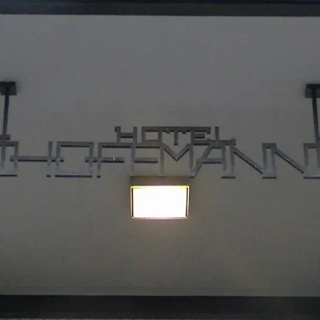 ホテル Art Deco Hoffmann 3*