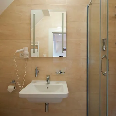 Art Deco Hoffmann Hotel