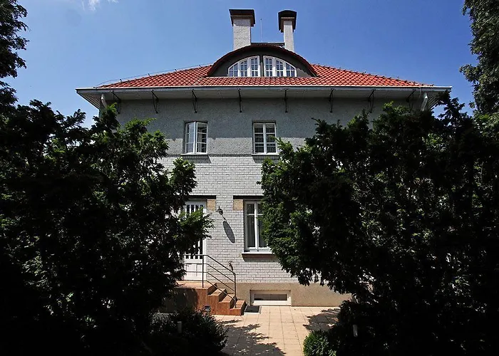 霍夫曼艺术装饰酒店