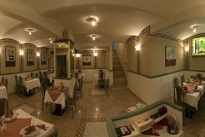 Szálloda Art Deco Hoffmann 3*