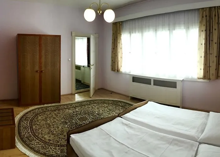 Art Deco Hoffmann 3* Kladno