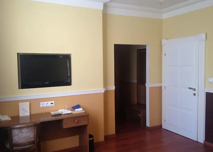 酒店 霍夫曼艺术装饰酒店 3*